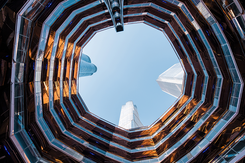 When to use a wide-angle lens?