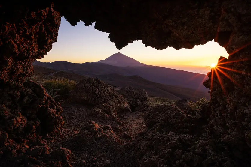 Creating rays from sunlight