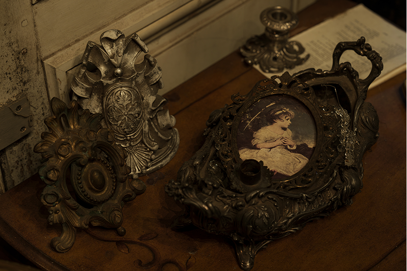 Rendering performance including contrast and gradation expression