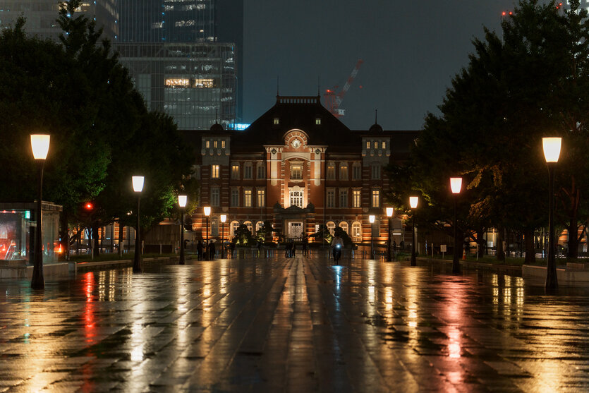 35-100mm F2.8 (Model A078)